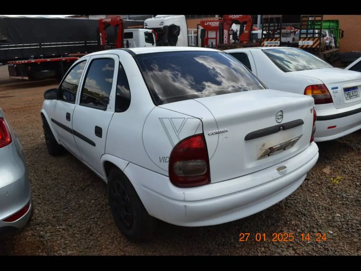 LOTE 0184